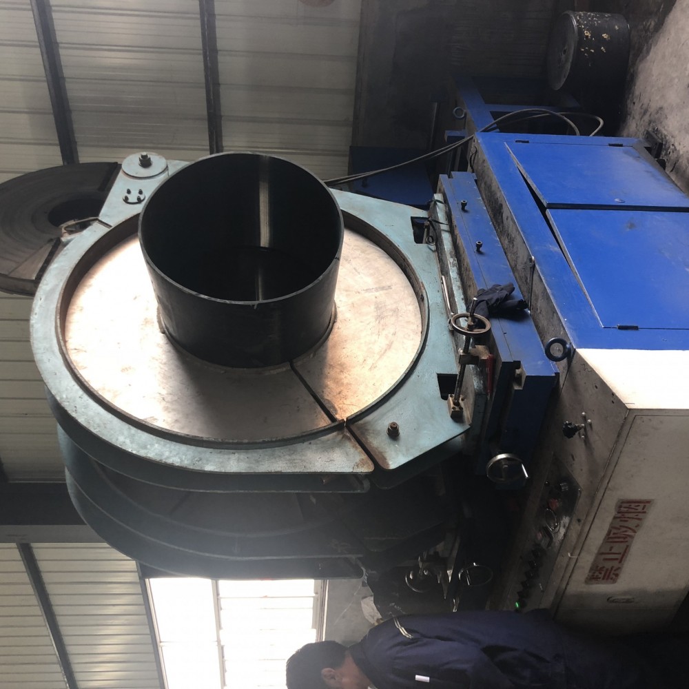 保温弯头镜面焊板焊机